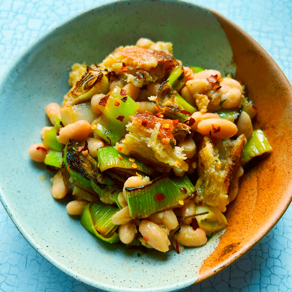 Leek & white bean panzanella